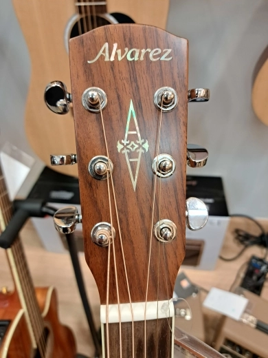 Alvarez Artist AD60 3